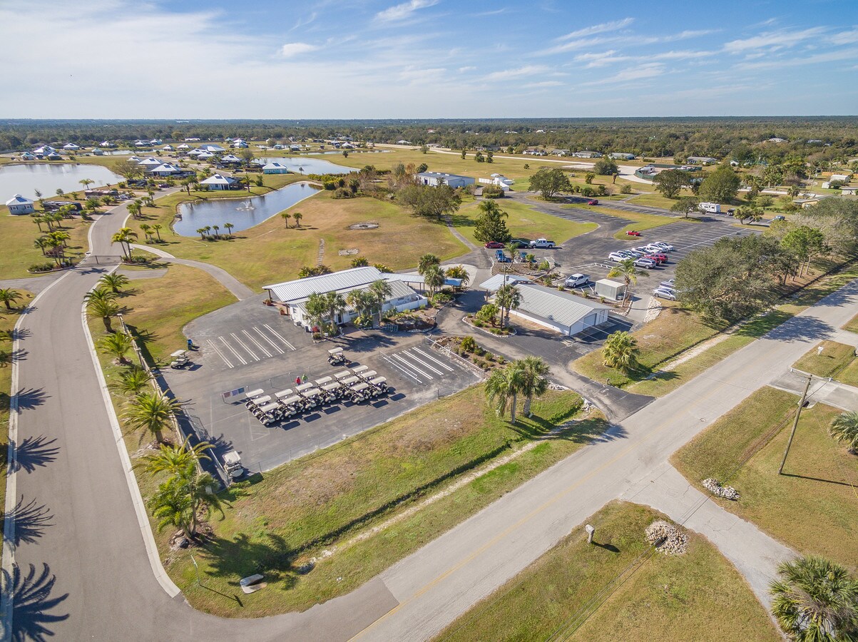 8384 Sunnybreeze Rd, Arcadia, FL 34269