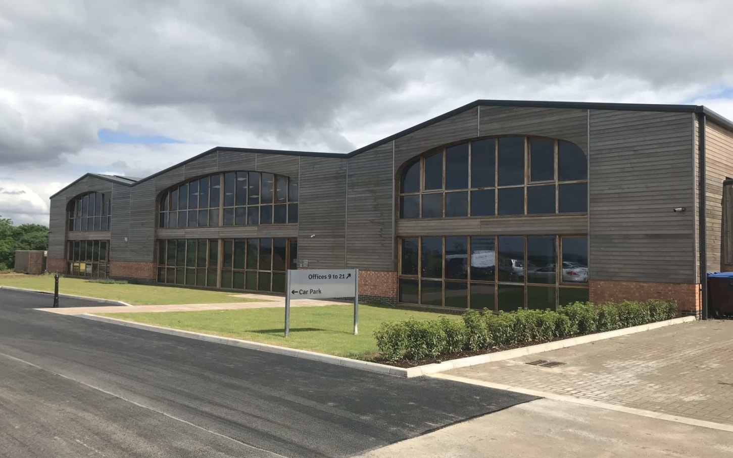 16 West Haddon Rd, East Haddon for sale Primary Photo- Image 1 of 1