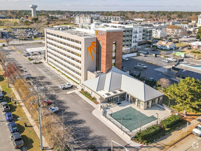 2800 Pacific Ave, Virginia Beach, VA for sale - Building Photo - Image 2 of 3