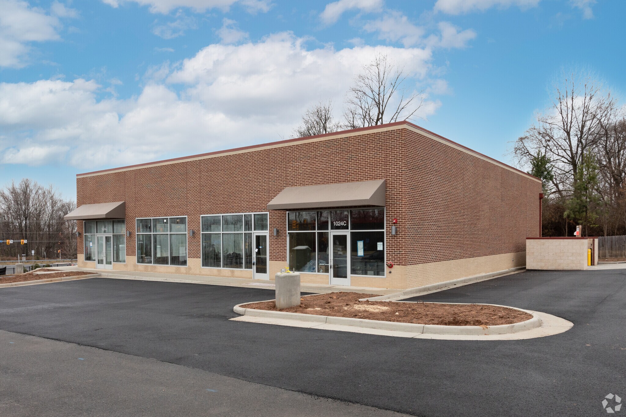 1024 Seneca Rd, Great Falls, VA for sale Primary Photo- Image 1 of 1