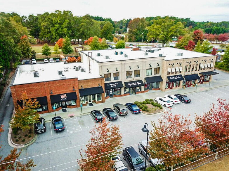 2023 Grayson Hwy, Grayson, GA for sale - Primary Photo - Image 1 of 1