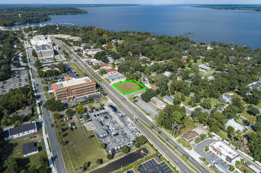 706 N Orange Ave, Green Cove Springs, FL for lease - Aerial - Image 1 of 7