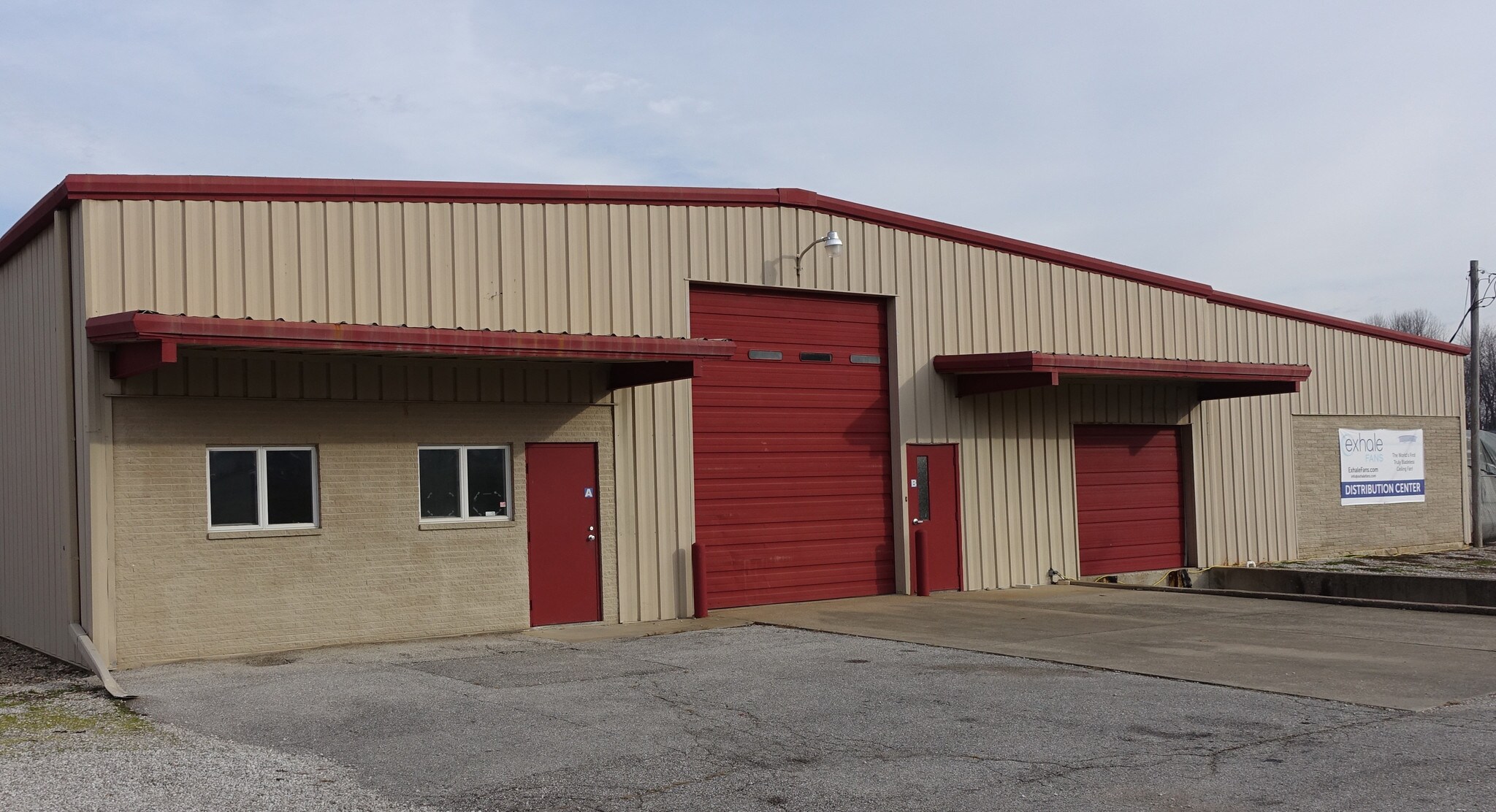 1320 B Old Forest Rd, Corydon, IN for sale Primary Photo- Image 1 of 1