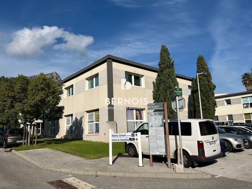 Office in La Valette-du-Var for lease Building Photo- Image 1 of 5