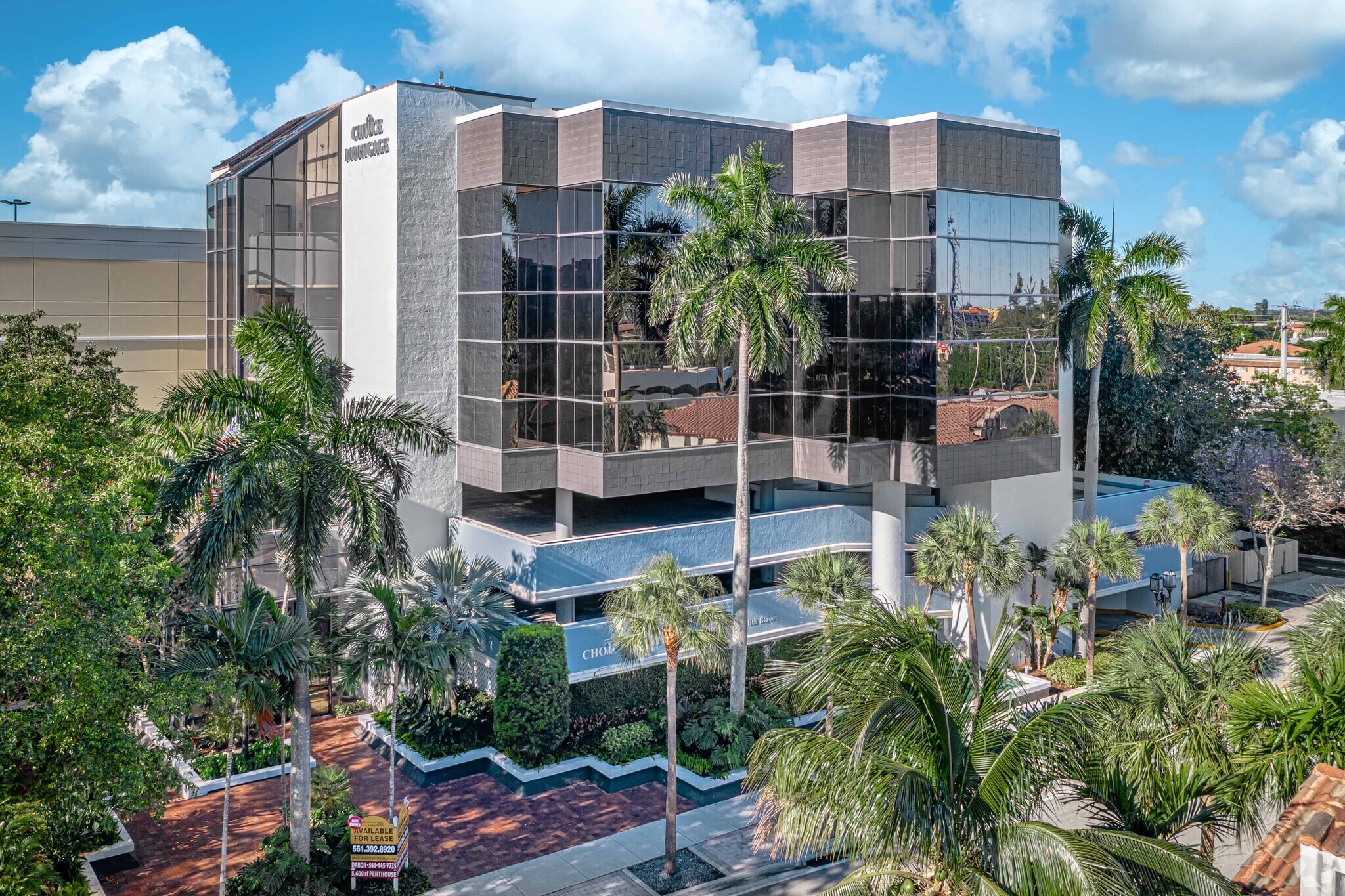 40 SE 5th St, Boca Raton, FL for lease Primary Photo- Image 1 of 76