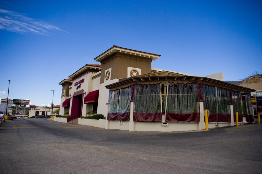 3800 N Mesa St, El Paso, TX for sale - Building Photo - Image 1 of 1