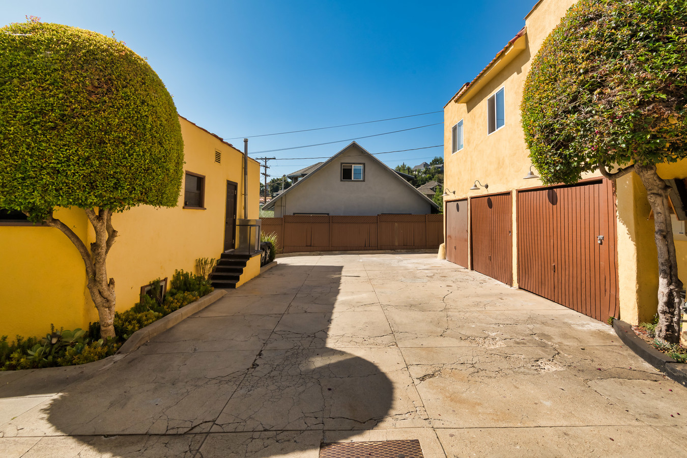255 1 2 isabel st