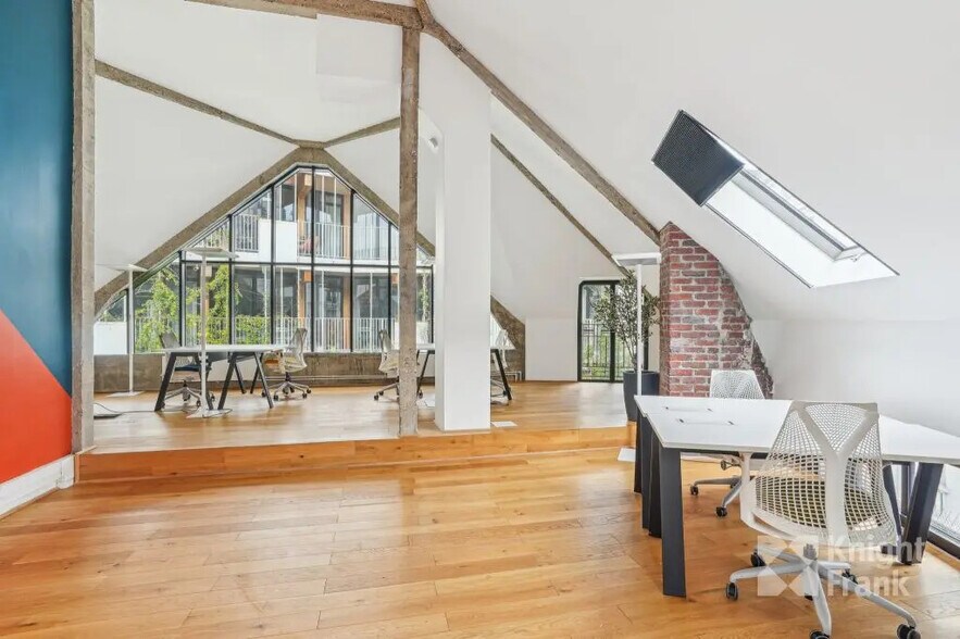 34 Rue Castagnary, Paris for lease - Interior Photo - Image 3 of 9