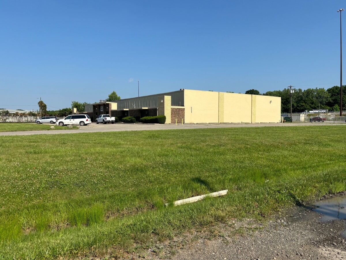 5840-5860 E 25th St, Indianapolis, IN 46218 - Industrial for Sale | LoopNet