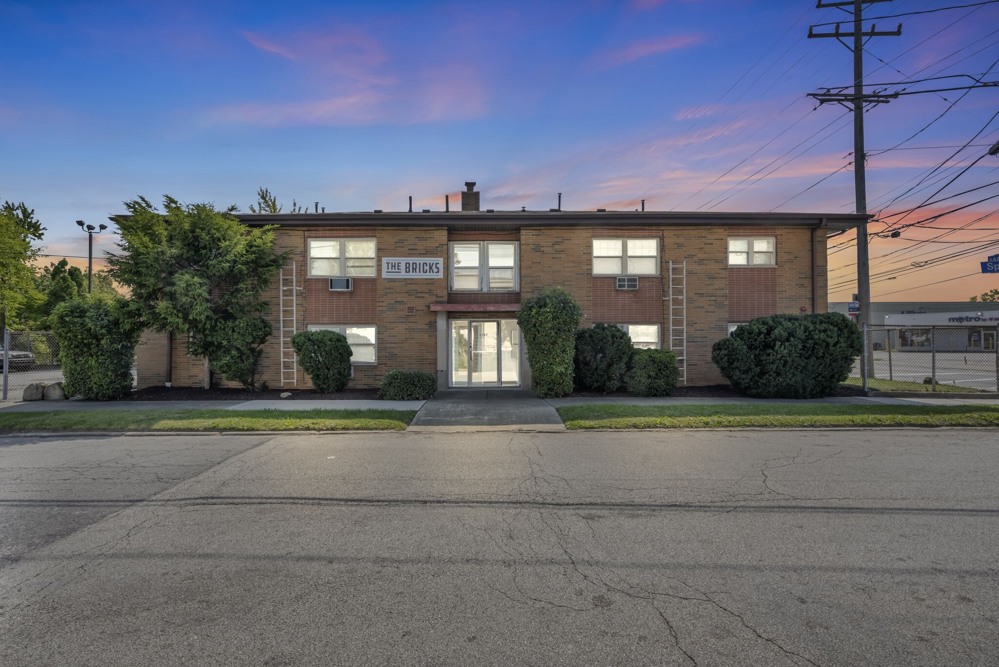 4787 W 130th St, Cleveland, OH for sale Primary Photo- Image 1 of 1