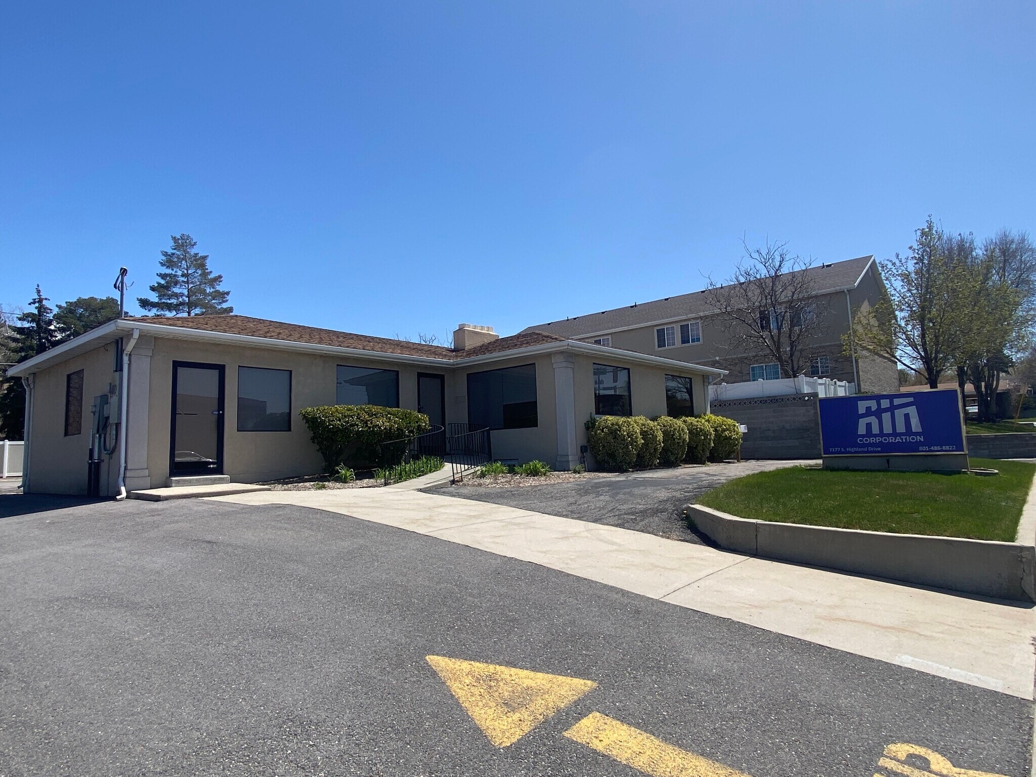 7177 S Highland Dr, Cottonwood Heights, UT for sale Primary Photo- Image 1 of 1