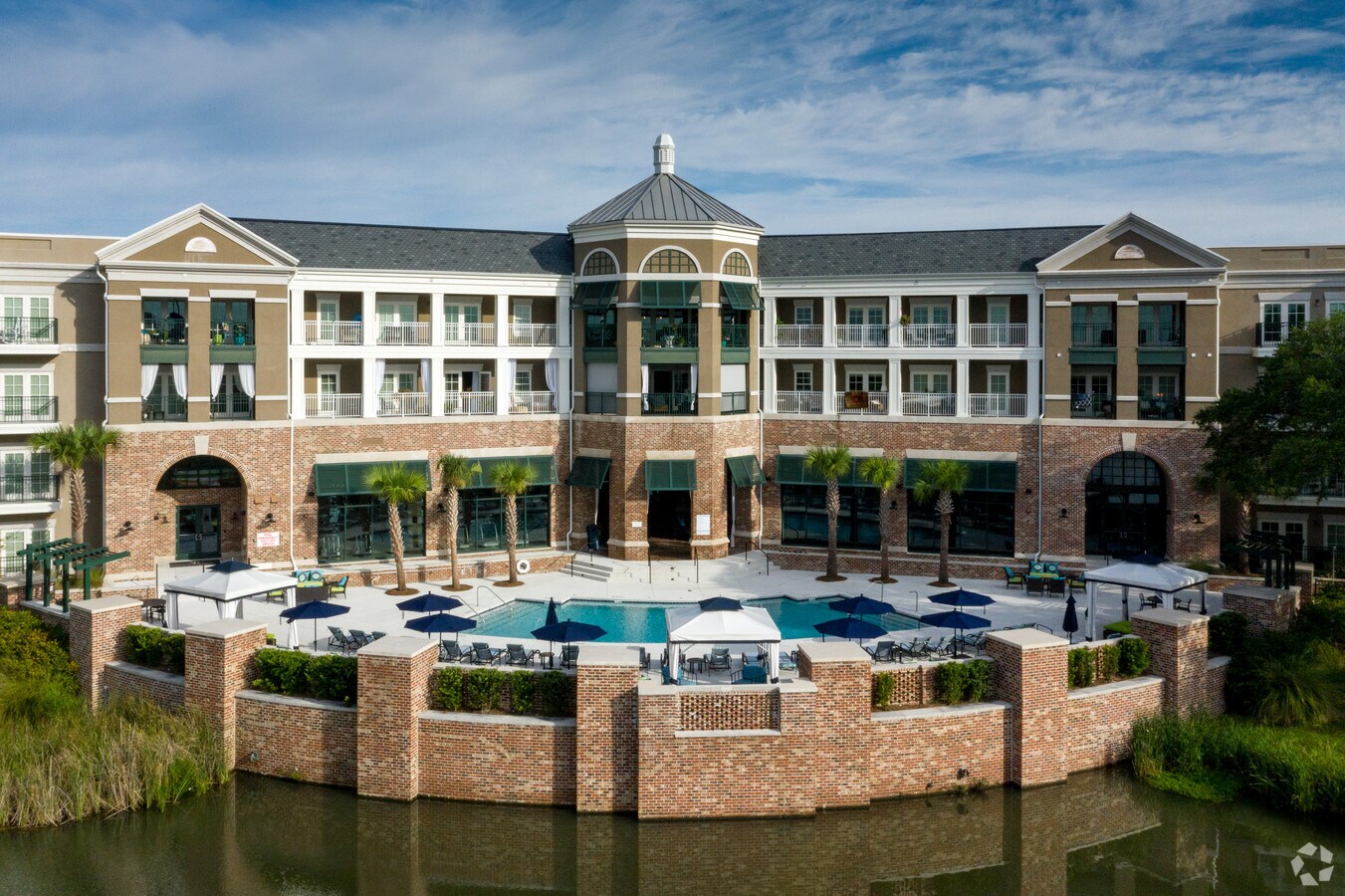 211 River Landing Dr, Daniel Island, SC 29492