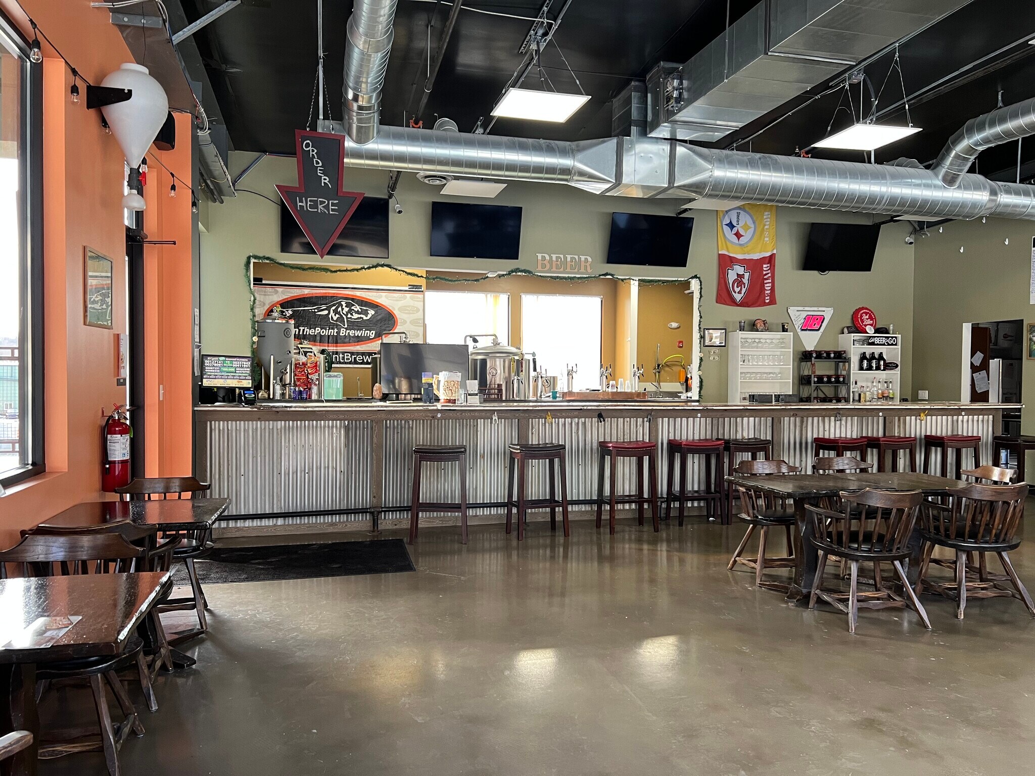 13241328 Mars Evans City Rd, Evans City, PA 16033 OfficeRetail for