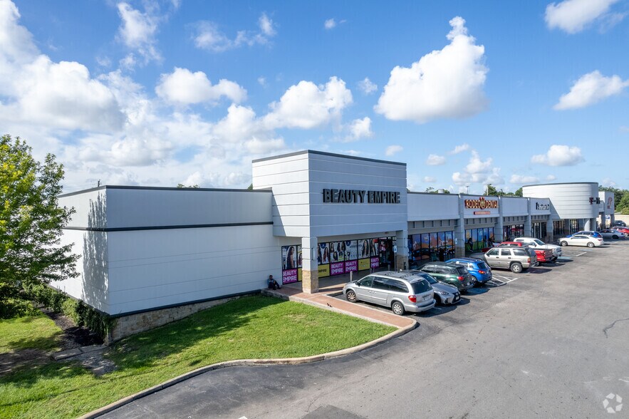 61206124 Scott St, Houston, TX 77021