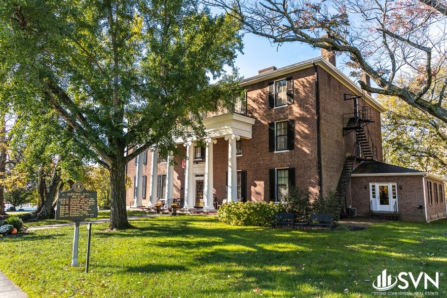 638 Beaumont Inn Dr, Harrodsburg, KY for sale - Building Photo - Image 3 of 36