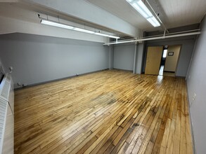 143-147 Essex St, Haverhill, MA for lease Interior Photo- Image 2 of 4