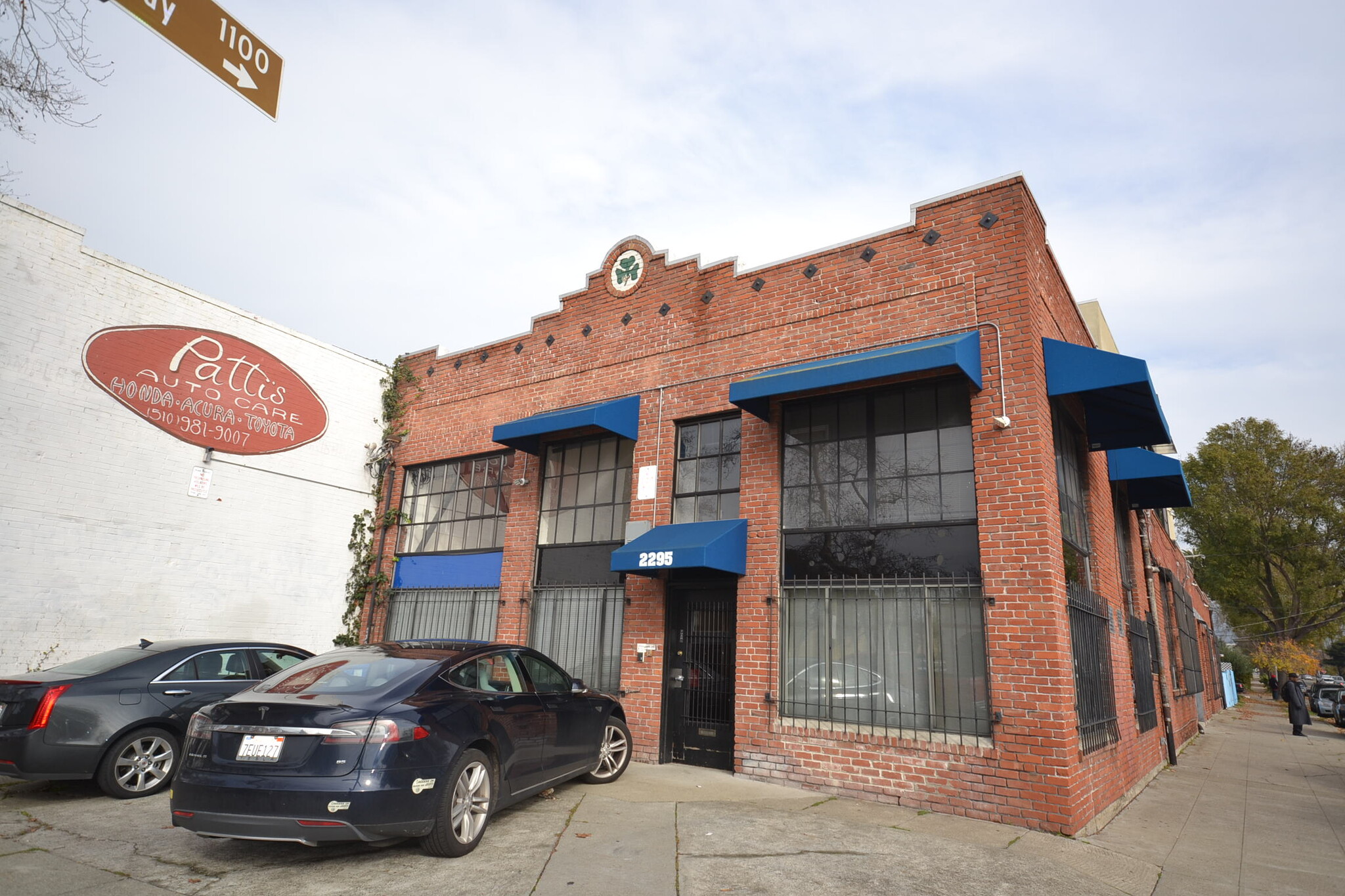 2295 San Pablo Ave, Berkeley, CA for lease Primary Photo- Image 1 of 26