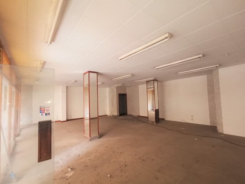 Retail in Ontinyent for sale - Building Photo - Image 3 of 4