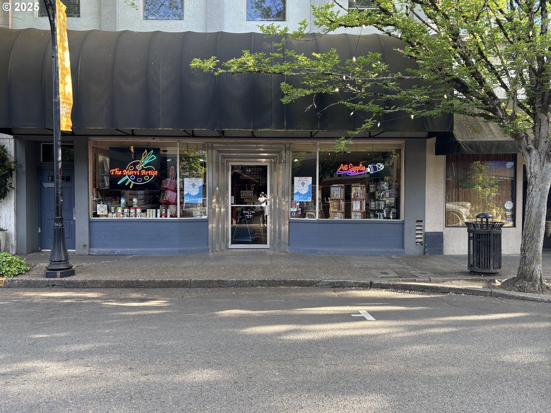 421 NE 3rd St, Mcminnville, OR for lease Building Photo- Image 1 of 3