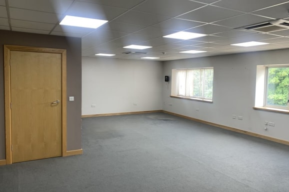 St Marys Rd, Slough for lease Interior Photo- Image 1 of 1