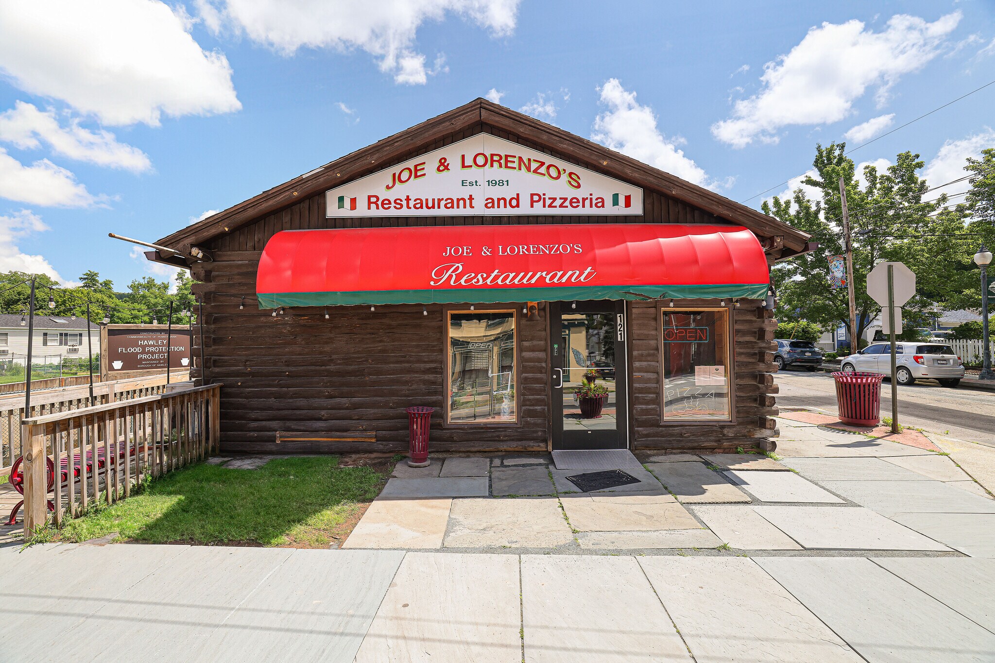 121 Main Ave, Hawley, PA for sale Primary Photo- Image 1 of 58