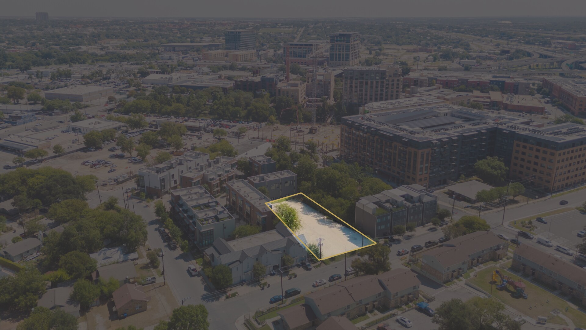 811 E Park Ave, San Antonio, TX for sale Primary Photo- Image 1 of 6