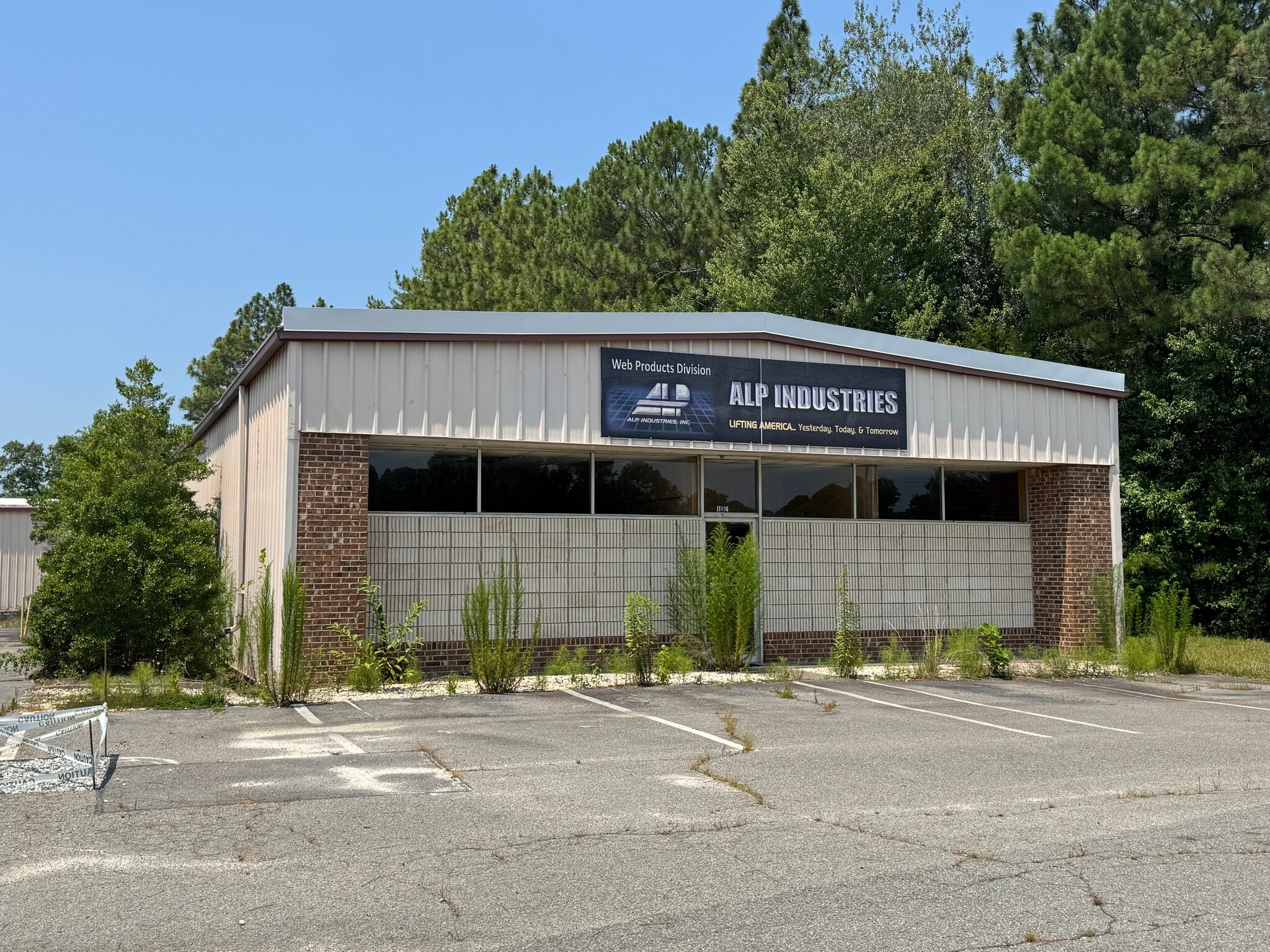 11496 US Highway 15 501, Aberdeen, NC for lease Primary Photo- Image 1 of 10