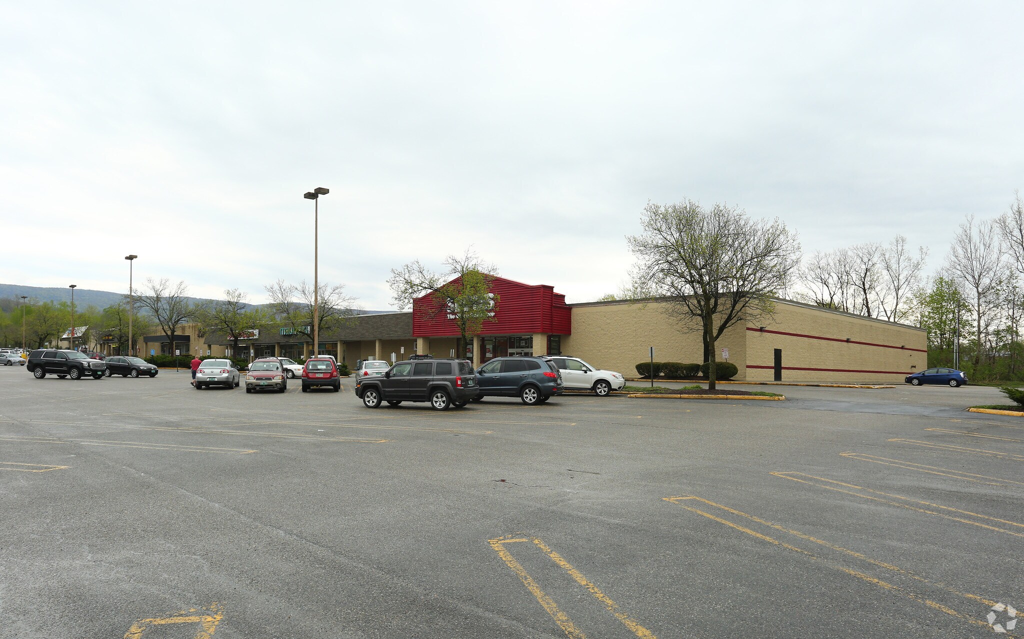 3 Kocher Dr, Bennington, VT for lease Building Photo- Image 1 of 2