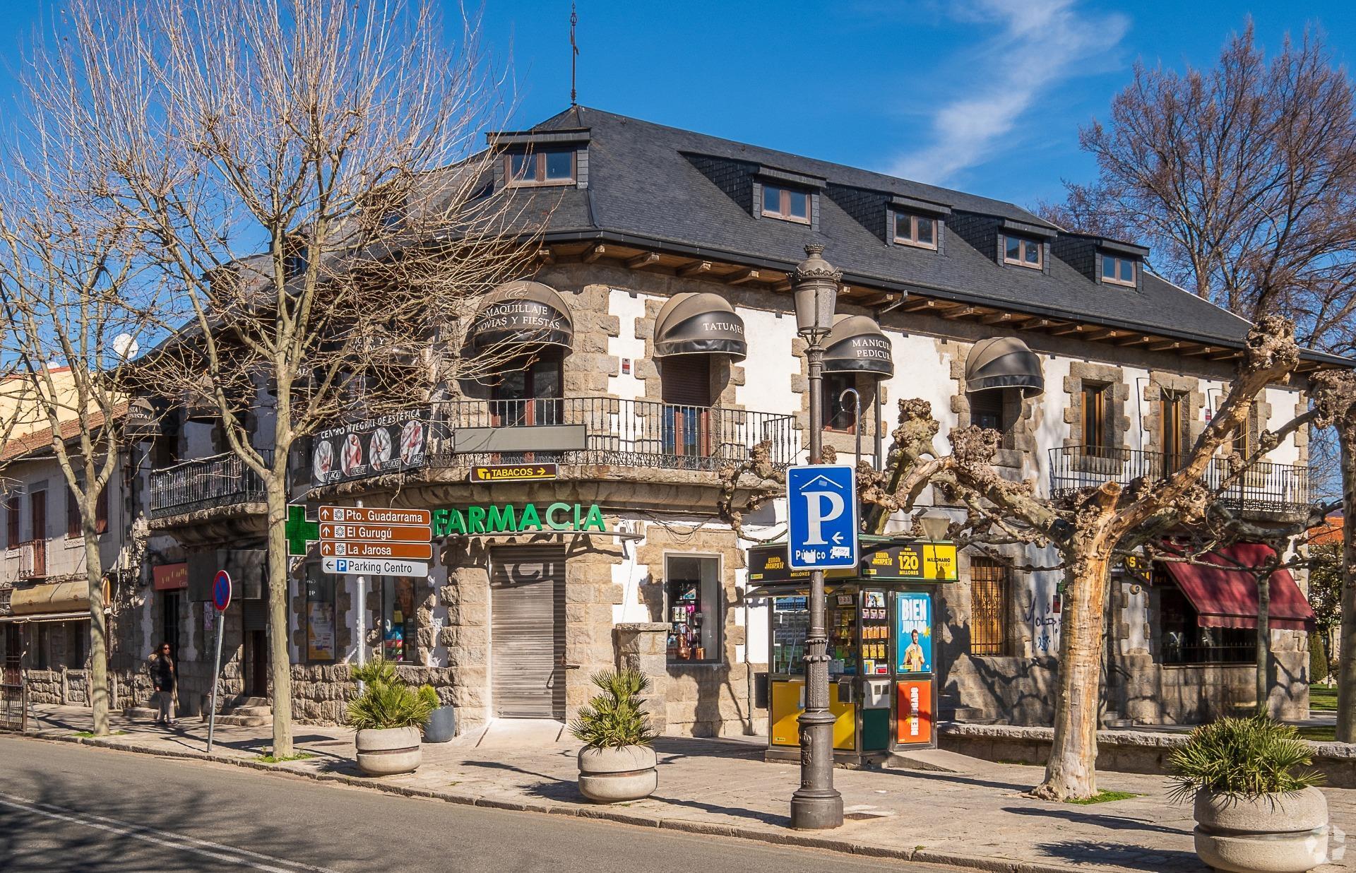 Retail in Guadarrama, Madrid for lease Interior Photo- Image 1 of 2