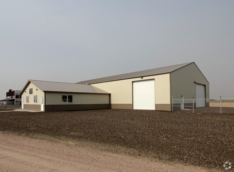 829 S Hwy 85 Frontage Rd, Nunn, CO for sale - Primary Photo - Image 1 of 1