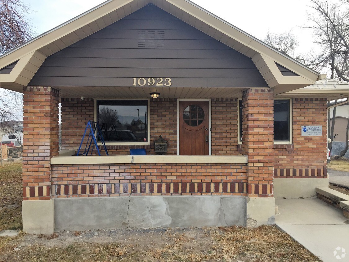 10923 S Redwood Rd, South Jordan, UT for sale Primary Photo- Image 1 of 1