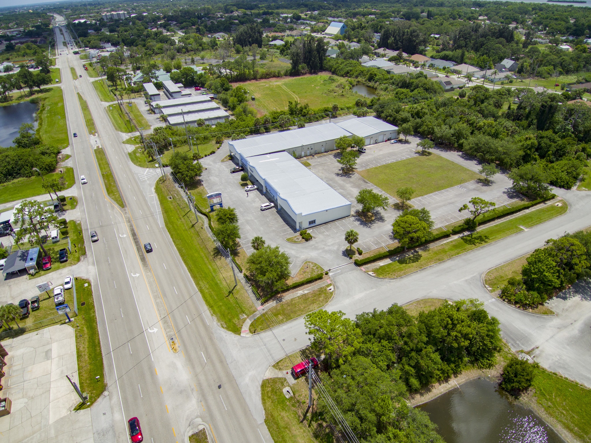 3335 N Courtenay Pkwy, Merritt Island, FL 32953 North Courtenay