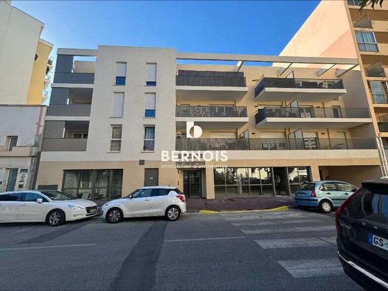 69 Boulevard De Paris, Toulon for sale - Building Photo - Image 1 of 9