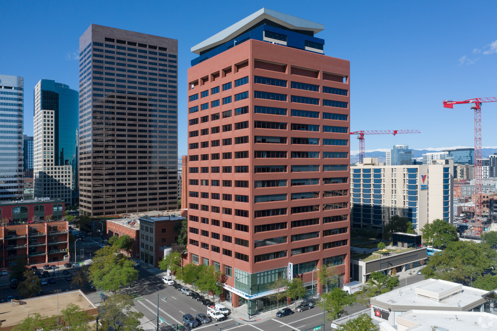 1875 Lawrence St, Denver, CO for lease Building Photo- Image 1 of 17