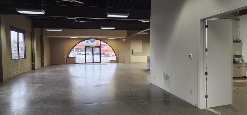 448 Main St, Kalispell, MT for lease - Building Photo - Image 3 of 3