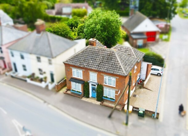 50 Victoria, Aldeburgh for sale - Primary Photo - Image 1 of 1