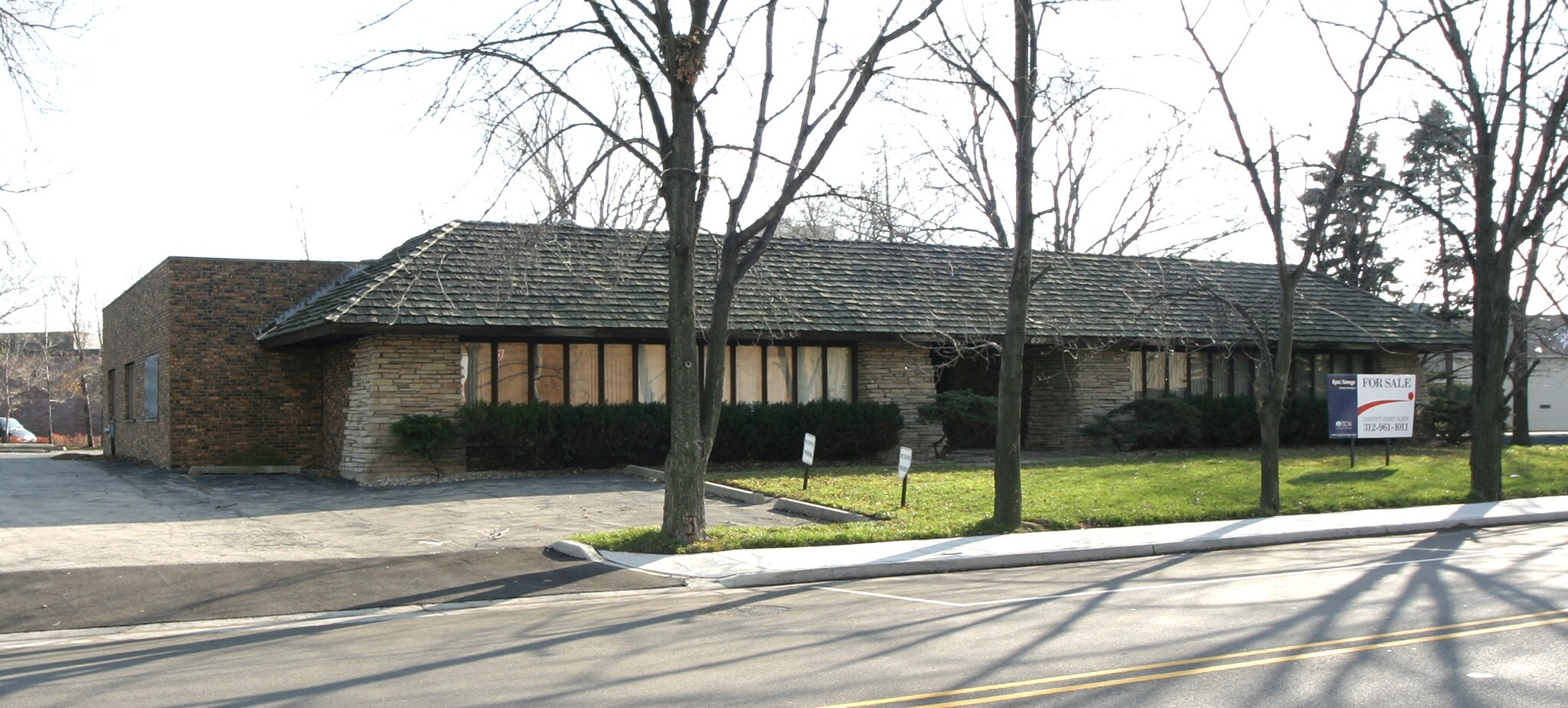 6311 W Gross Point Rd, Niles, IL for sale Primary Photo- Image 1 of 1