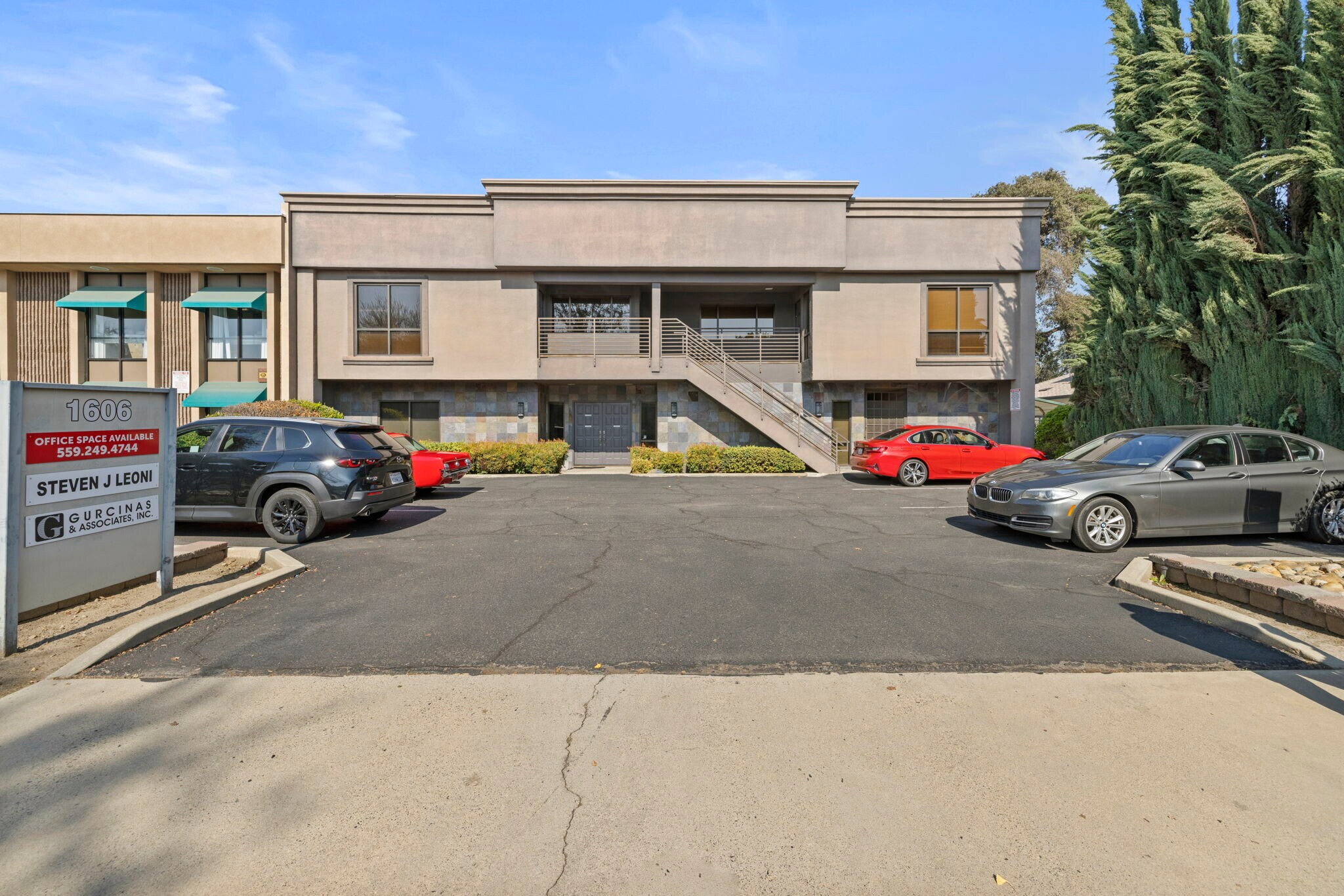 1606 W Mineral King Ave, Visalia, CA for sale Building Photo- Image 1 of 55