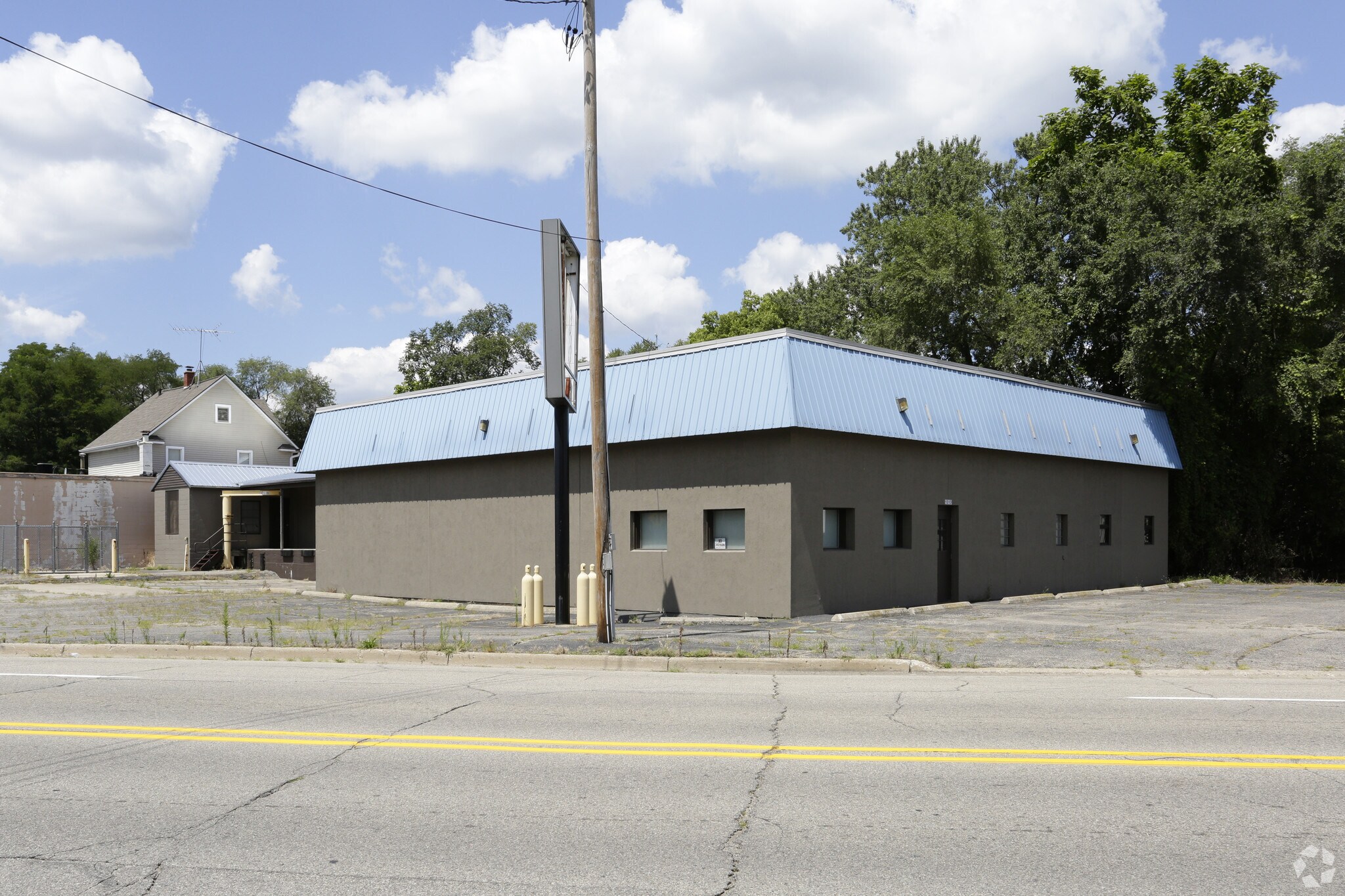 1313 Branch St, Kalamazoo, MI for sale Primary Photo- Image 1 of 1