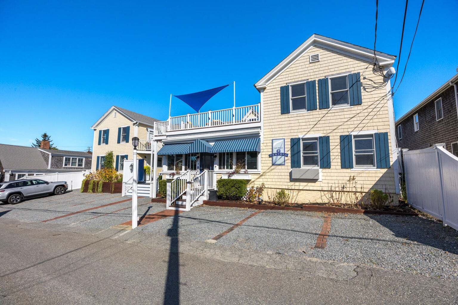 7 Central St, Provincetown, MA for sale Primary Photo- Image 1 of 28