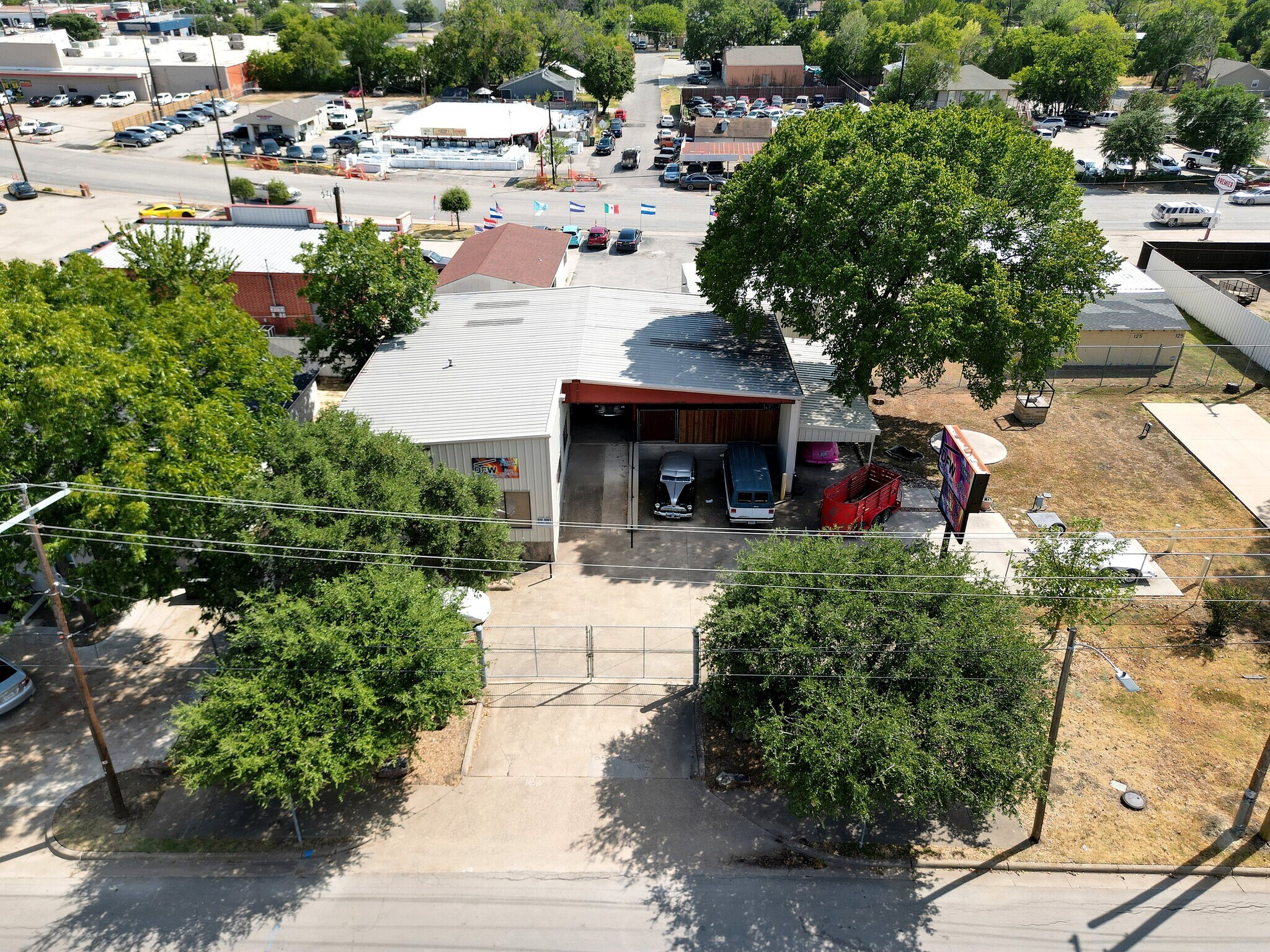 120-124 W State St, Garland, TX for sale Building Photo- Image 1 of 1