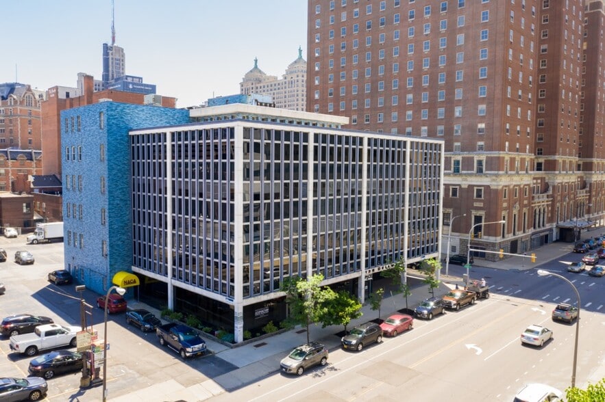 135 Delaware Ave, Buffalo, NY for lease - 135 Delaware Avenue - Image 1 of 32