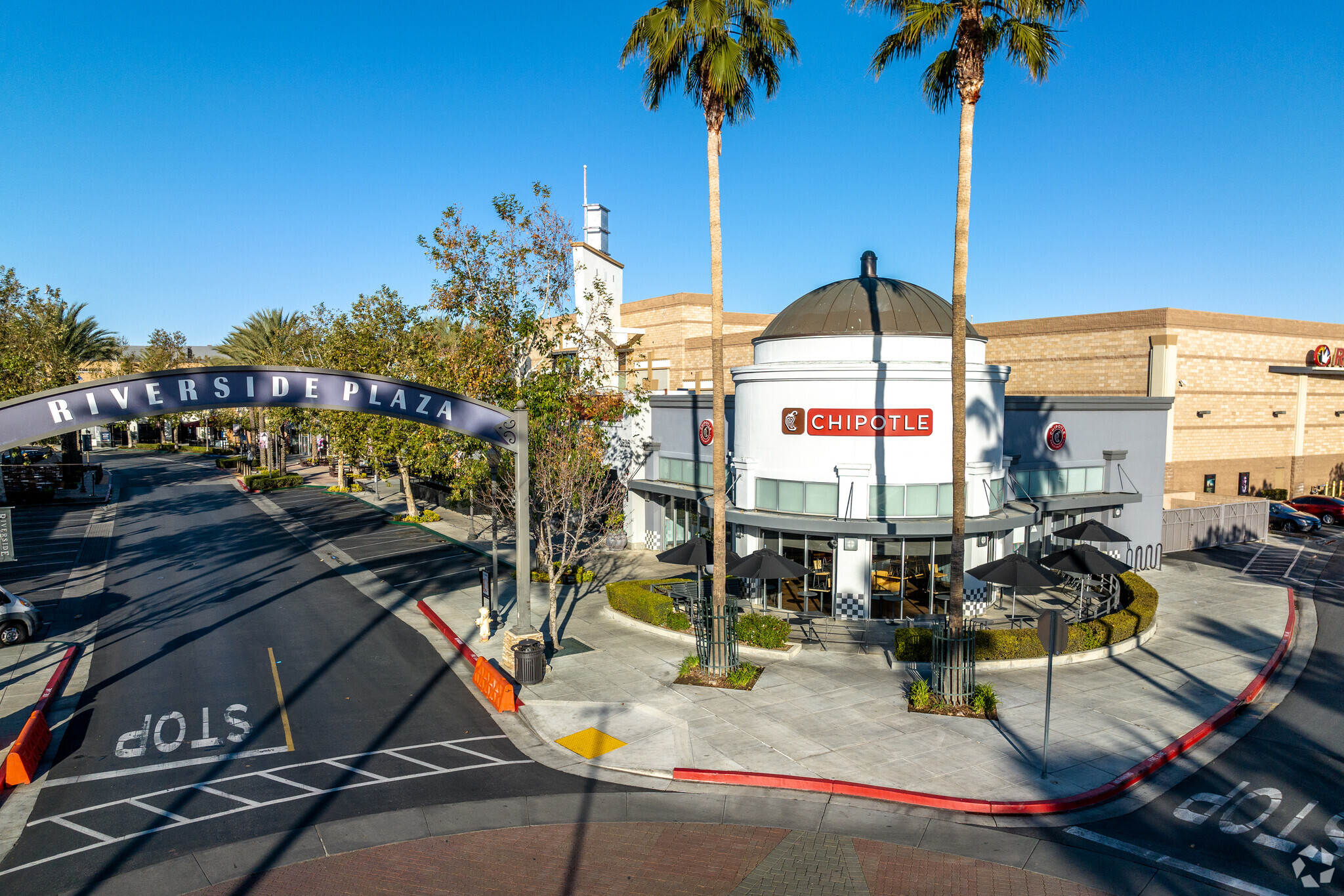 3505-3659 Central Ave, Riverside, CA 92506 - Riverside Plaza | LoopNet