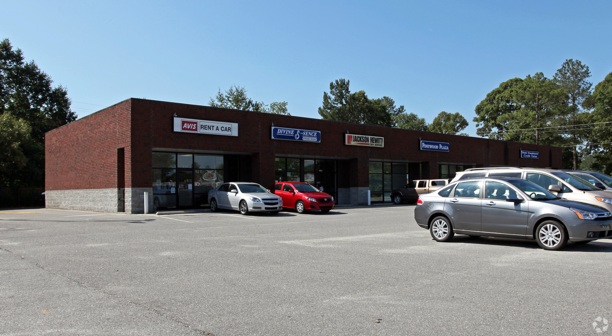 1806-1812 N Berkeley Blvd, Goldsboro, NC for sale Primary Photo- Image 1 of 1