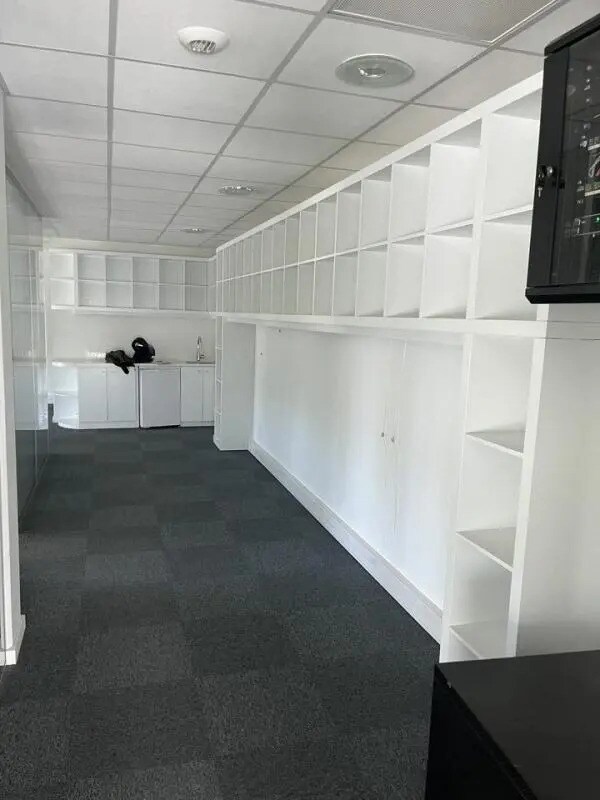 Office in Nantes for sale Interior Photo- Image 1 of 6
