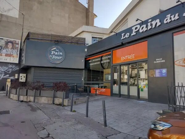 Flex in Perpignan for lease - Building Photo - Image 1 of 4