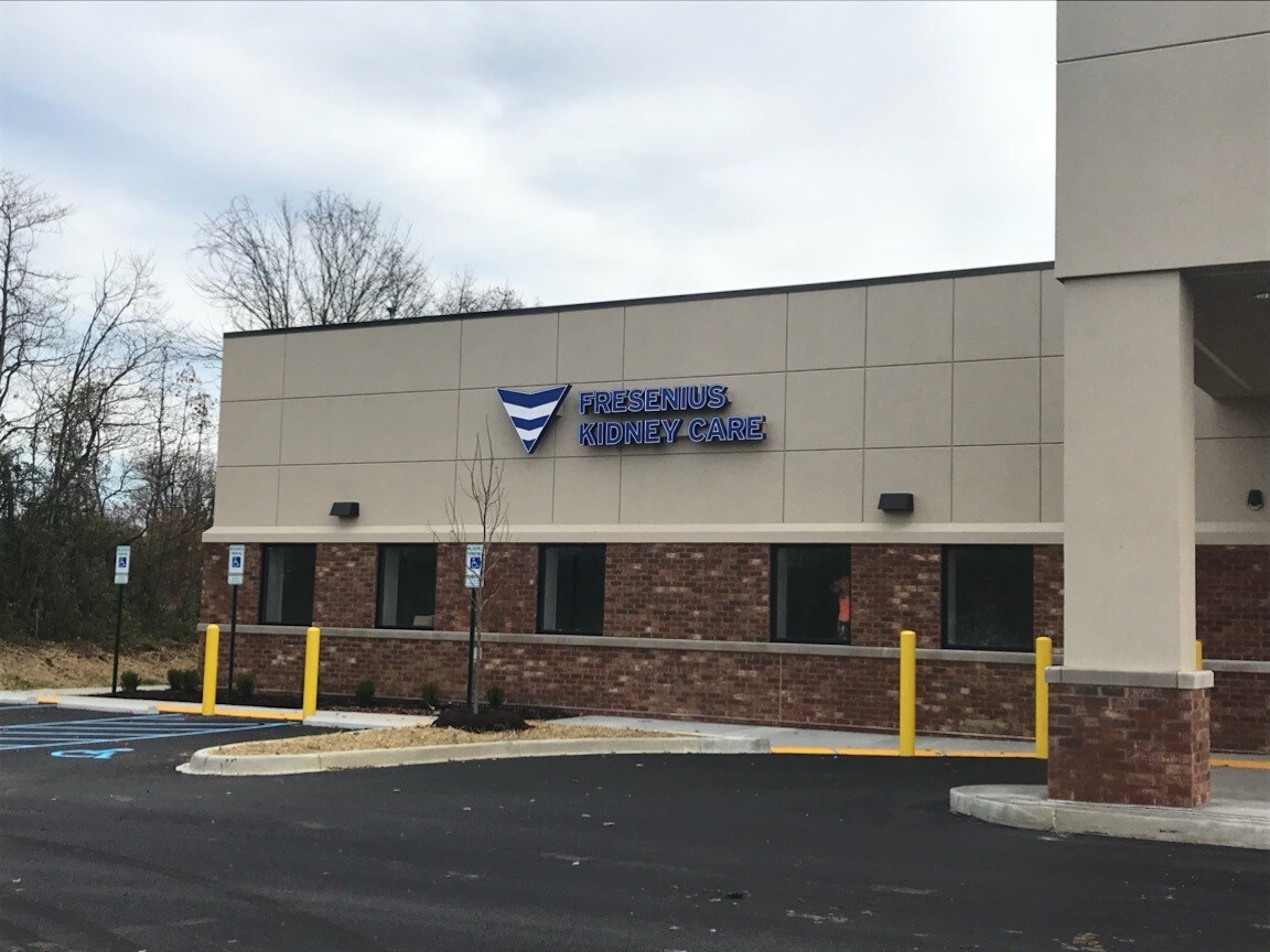 5526 E Highway 62, Jeffersonville, IN for sale Building Photo- Image 1 of 1