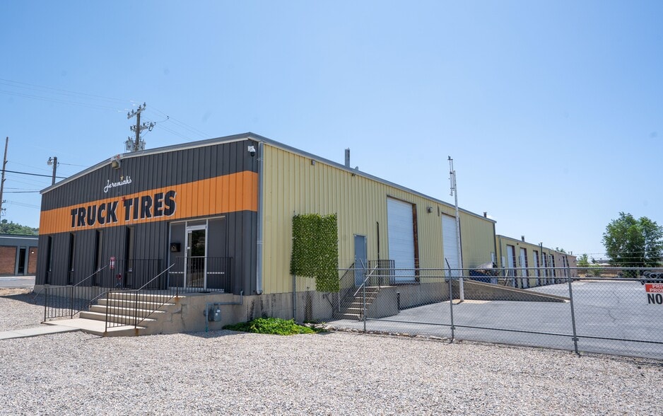 425 W 800 N, Salt Lake City, UT for sale - Building Photo - Image 2 of 14