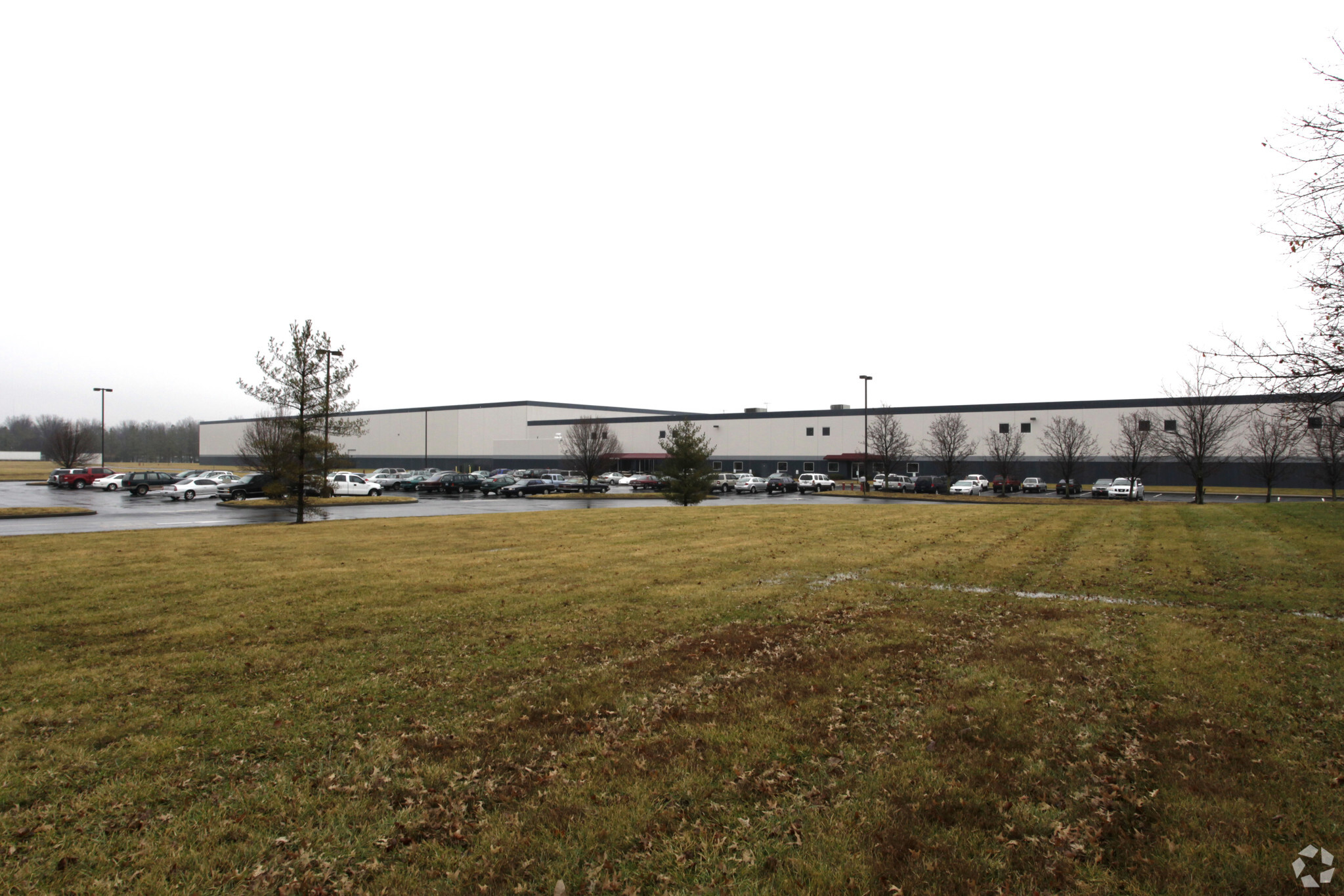 6001 Cane Run Rd, Louisville, KY for lease Primary Photo- Image 1 of 6