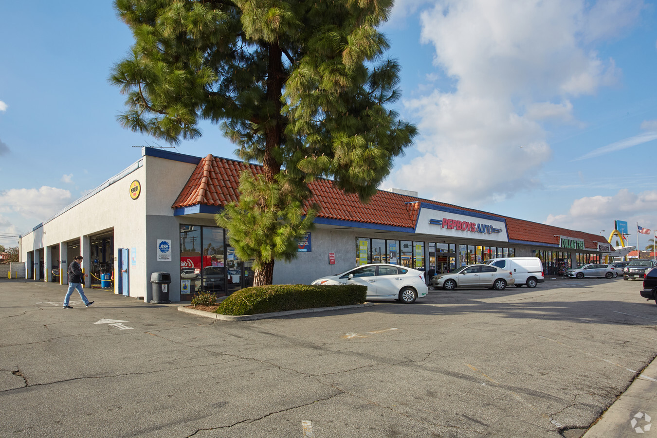 10207-10237 Lakewood Blvd, Downey, CA 90241 - Retail for Lease | LoopNet